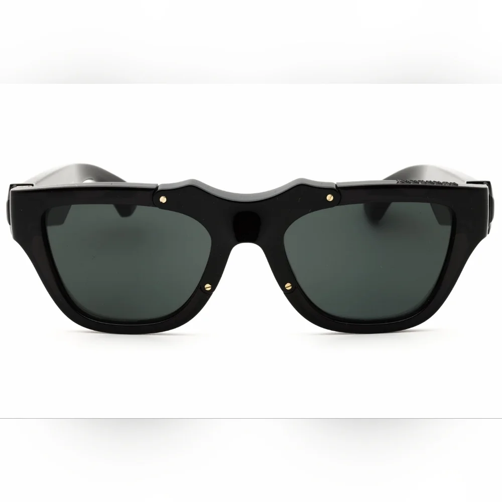 NWT, New Burberry 0BE4445U, Unisex Sunglasses, Size53X20X145. - Picture 2 of 4